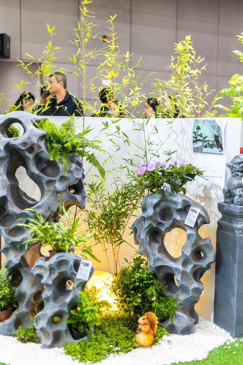 甬城繁花盛，国展启新元——仿真植物工艺品产业的高质量发展之路
